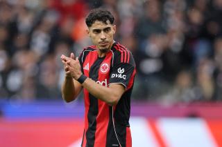 Gol attı, sahneyi aydınlattı, Frankfurt güldü!