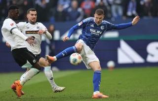 Bosnalı yıldız, Gelsenkirchen'de kalacak mı? Bekleyip görelim