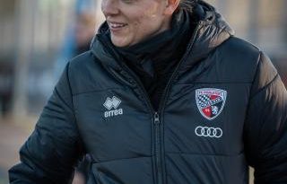 Kadın teknik direktör futbol tarihinde damga vurmaya devam ediyor