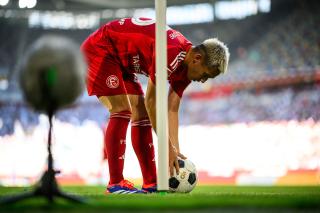 Savaşçı ruhla galibiyet, Düsseldorf'ün uzun bekleyişi sona erdi