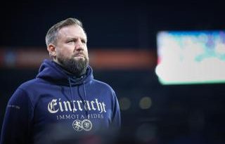 Son saniye golü, umut! Sven Michel sahneye çıktı