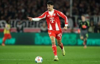 Gülümseme yüzünden okunuyor galibiyet coşkusu