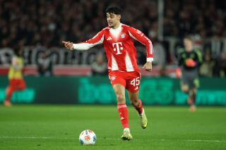 Gülümseme yüzünden okunuyor galibiyet coşkusu