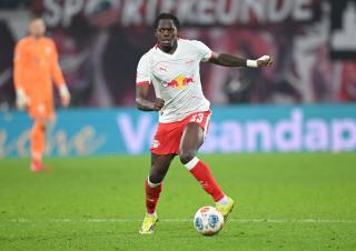 Genç yıldız geliyor mu? Arsenal savunmaya takviye arıyor