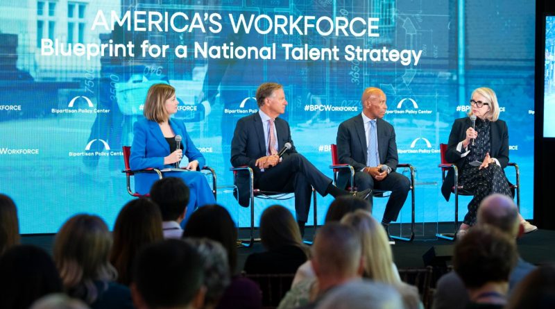 Eğitimde, işte dönüşüm şart; gelecek bekliyor