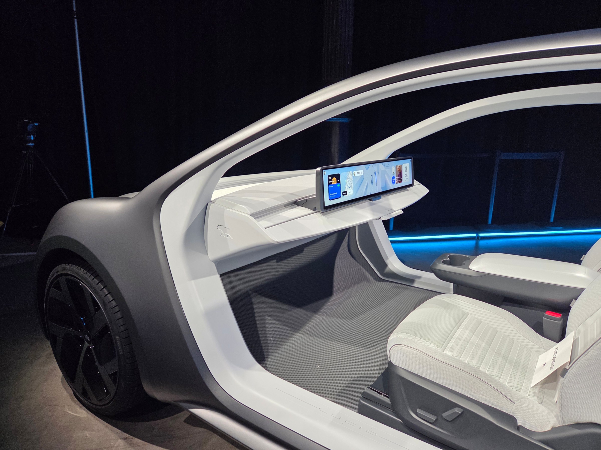 Robotaksi, iki koltukla daha ekonomik ve pratik olabilir