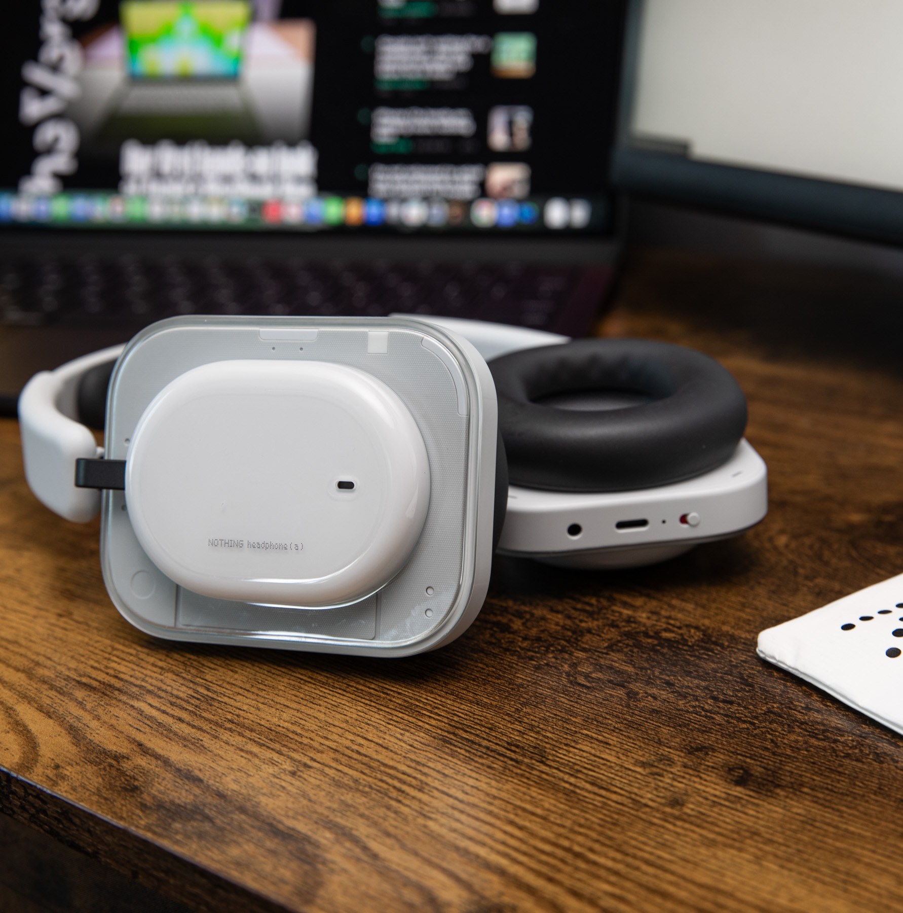 Şıklıkla buluştu, ses yükseldi, fiyat düştü