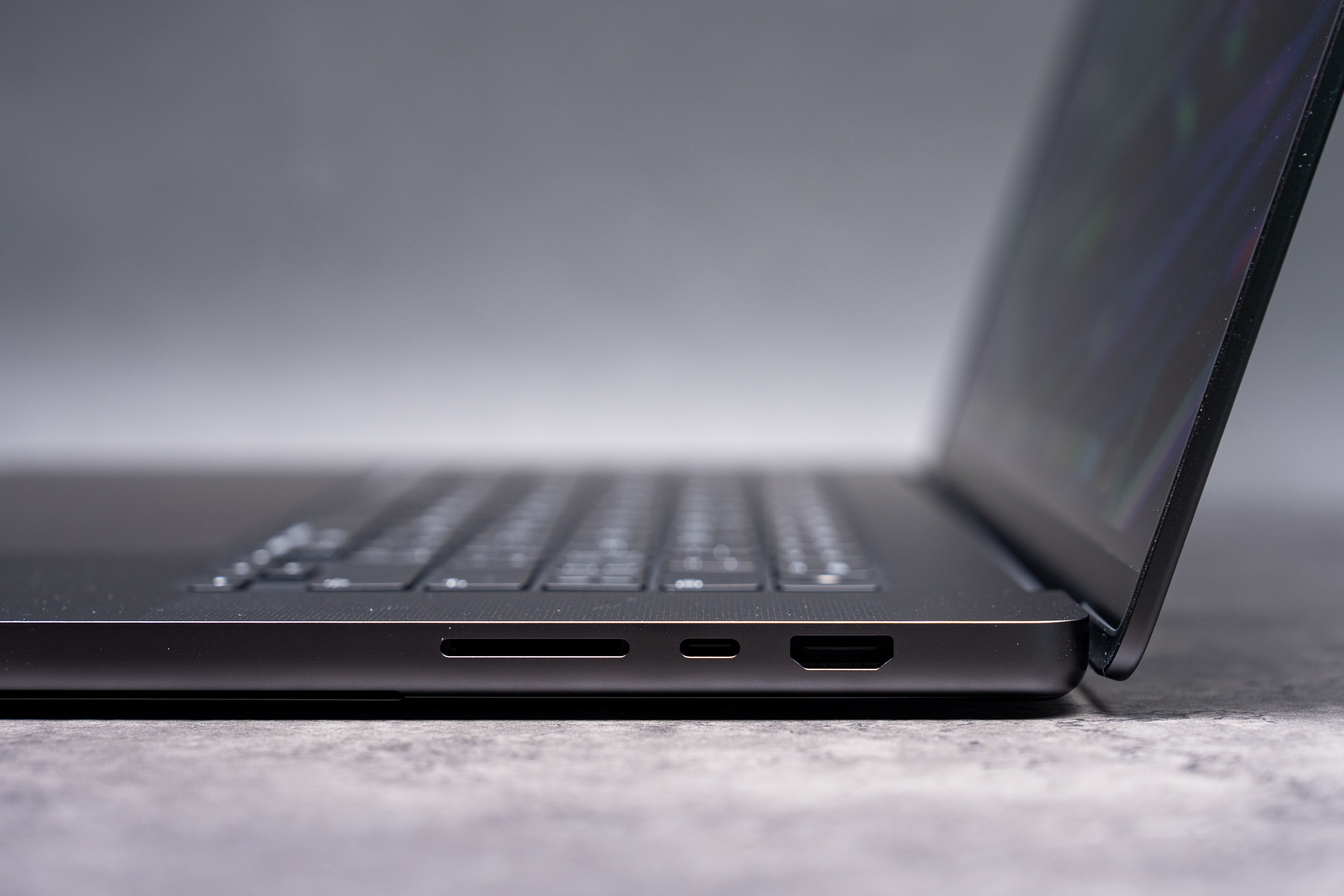 Yüksek hız, keskin ekran, yaratıcılığın sınırlarını zorla