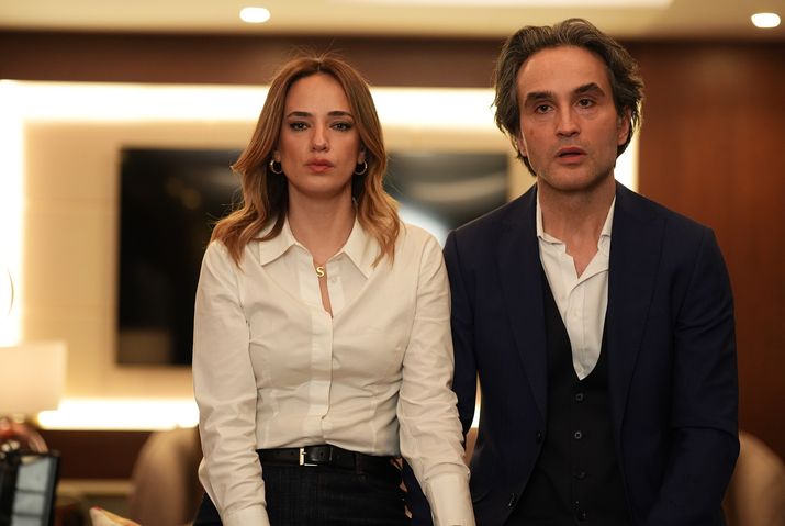 Yeni başlangıçlar, umut dolu ufuklar, aşk yelkenlerini şişirdi