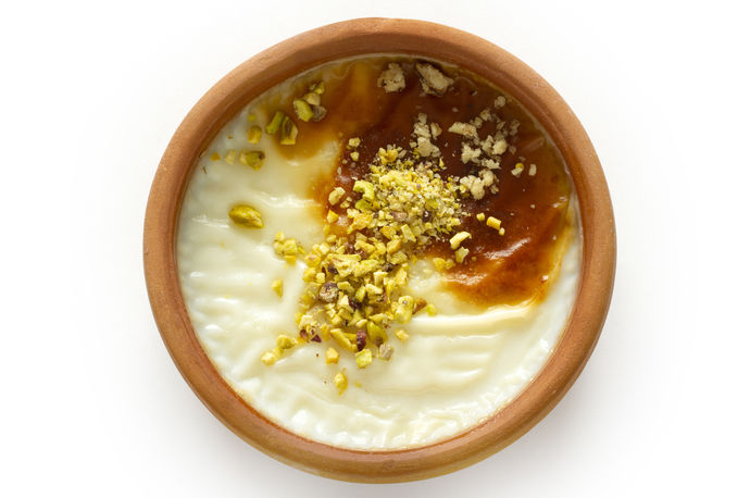 Şeker düşüşü, stres veya alışkanlık tetikleyebilir tatlı isteğini