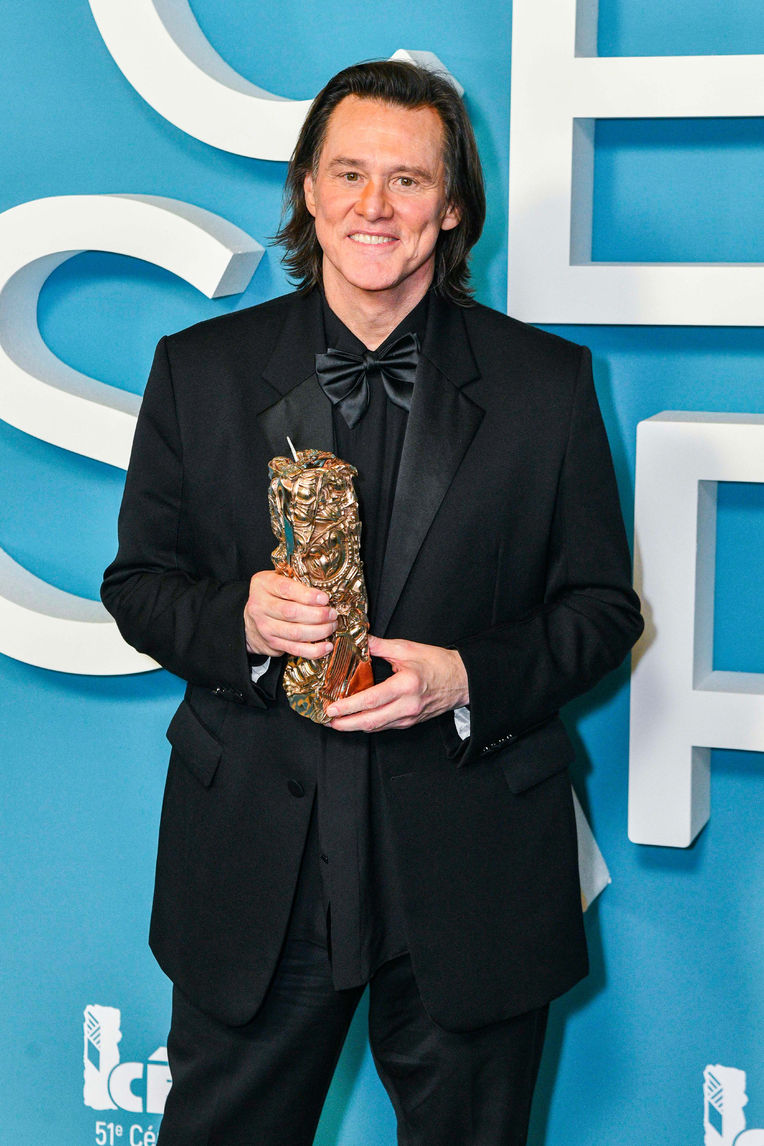 Yüz hatları değişti, dedikodular aldı başını