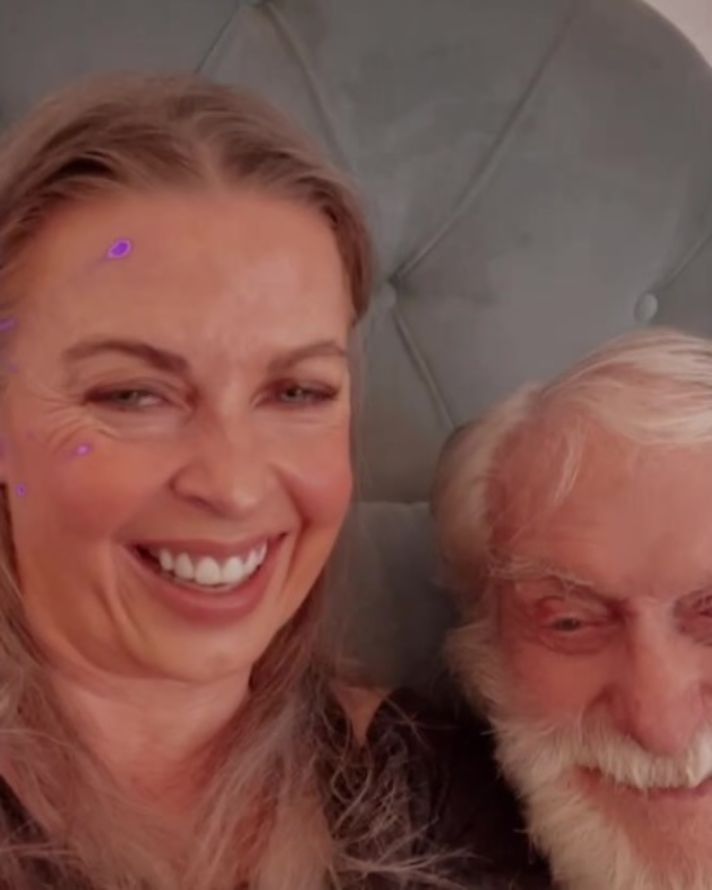 Aşkın yaşı yok, mutluluk sürsün böyle!