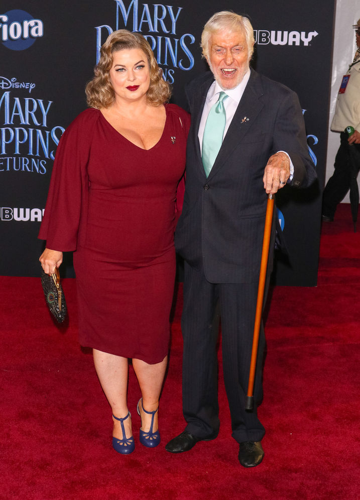 Gülüşler havada, aşk hala tazeliğini koruyor!