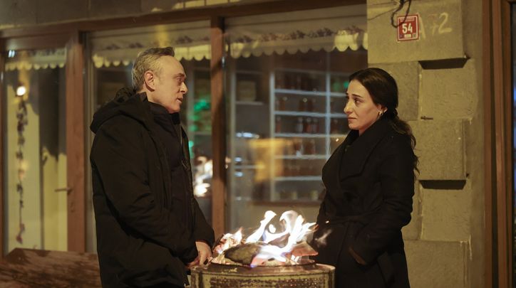 Sırlar açığa çıkıyor, tehlike kol ediyor, gerilim dorukta