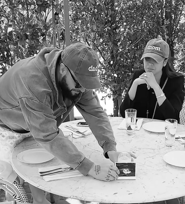 Ailecek mutlu, üçüncü bebek heyecanı!