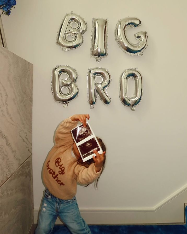 Mutluluk dorukta, aile büyüyor, yeni bir başlangıç!