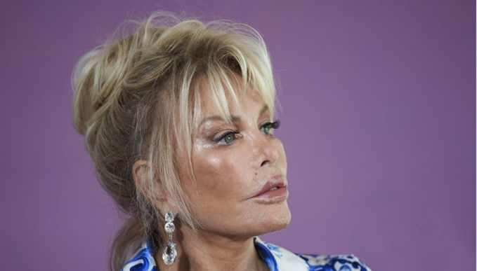 Yenilikçi deyişlerin yazarı, Türk müziğine ışık tuttu