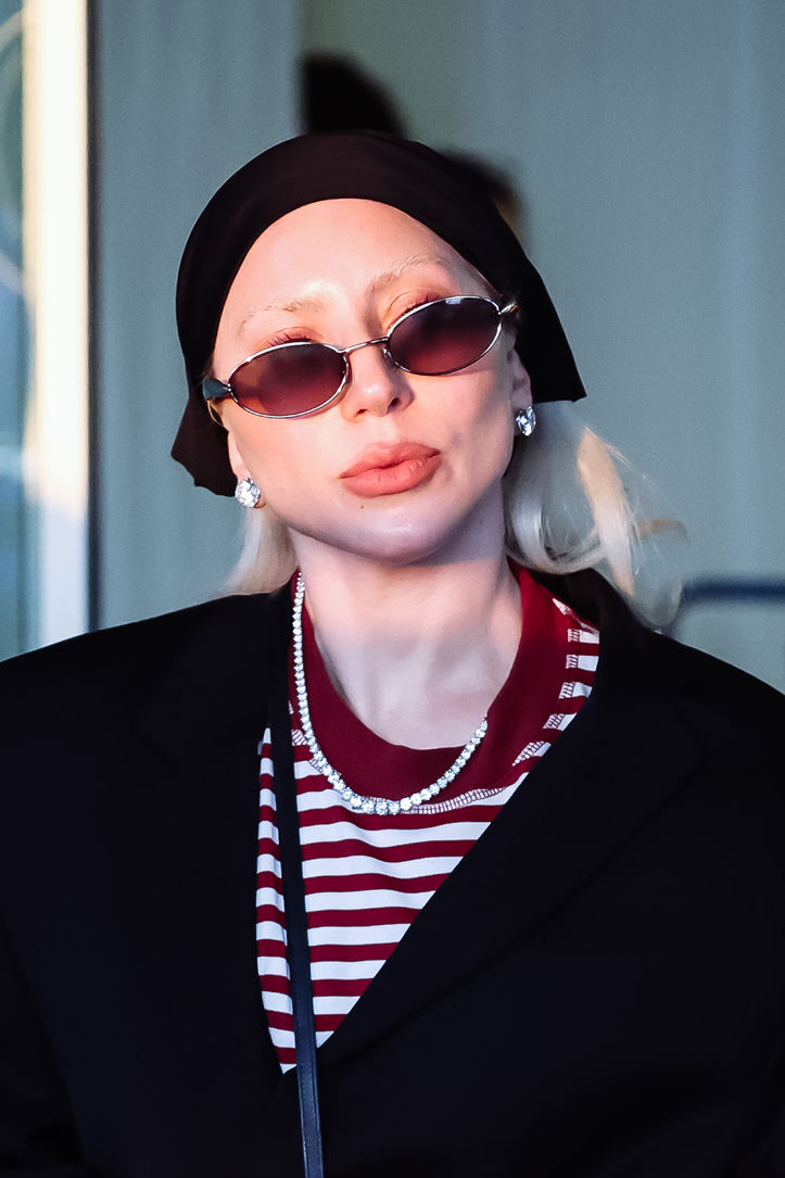 Aşk şarkıları çalıyor, mutluluk dorukta!