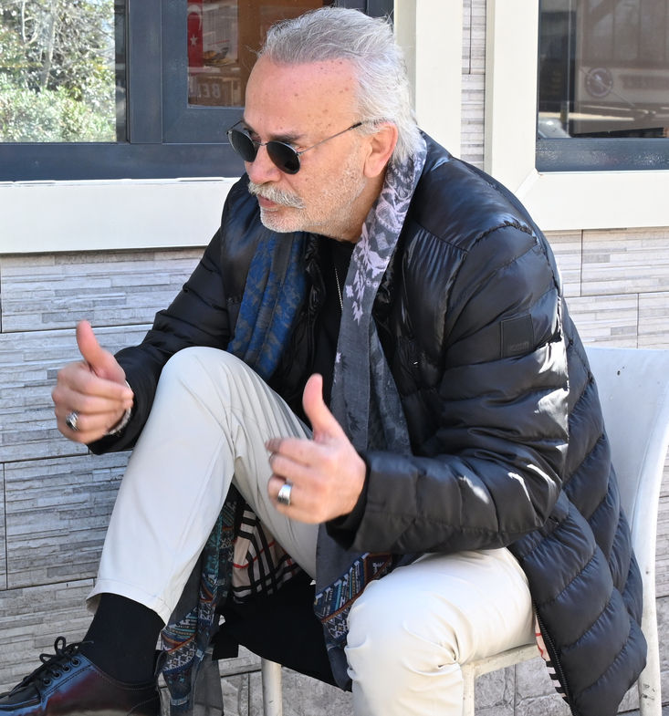 Sanatçı bakışı, kadınların sektördeki yeri üzerine düşündürüyor