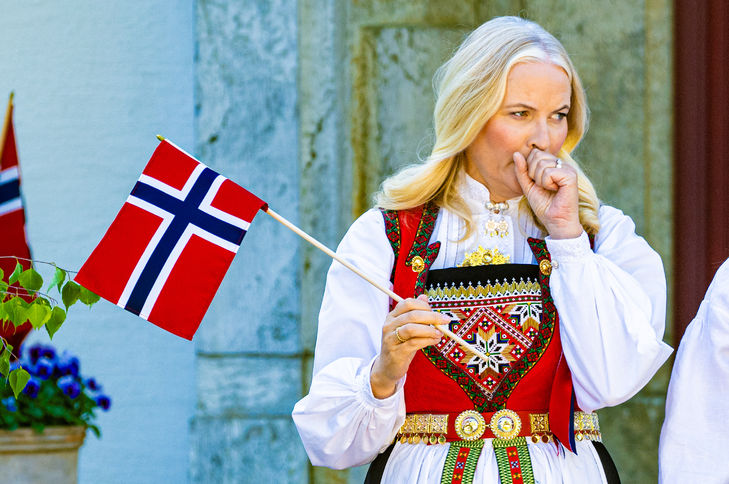 Umutla bekleyiş sürüyor, dualar prensesin yanında