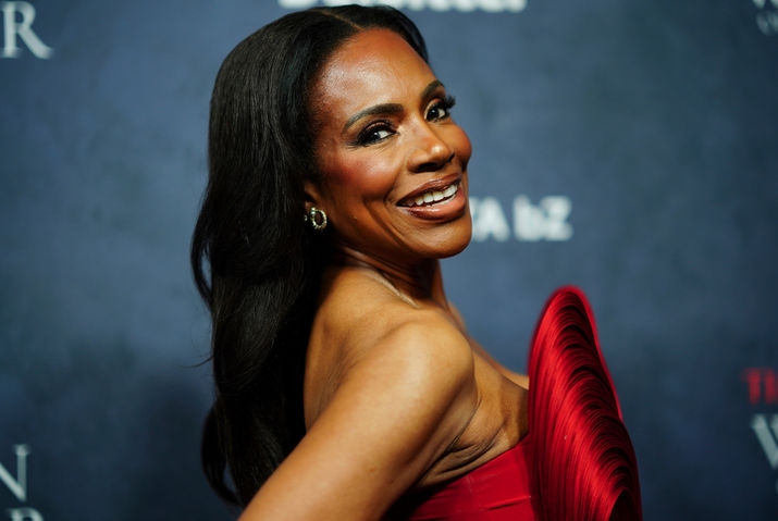 Sanat, başarı, ilham, kadın gücü, gurur anı