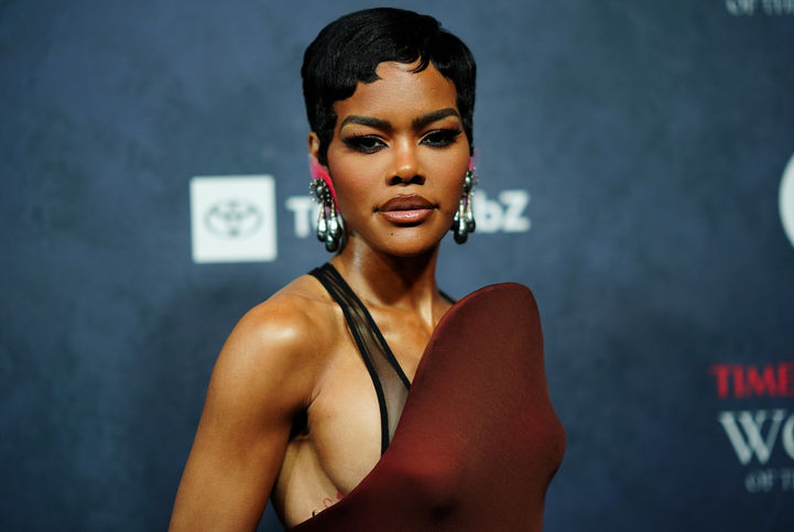 Sanatçı, ödül aldı, gurur verici bir an!