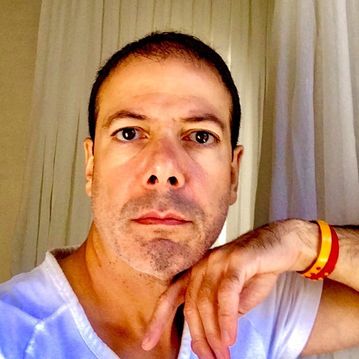 Sanat dünyası kaybetti, ışığı söndü, tiyatro eksildi