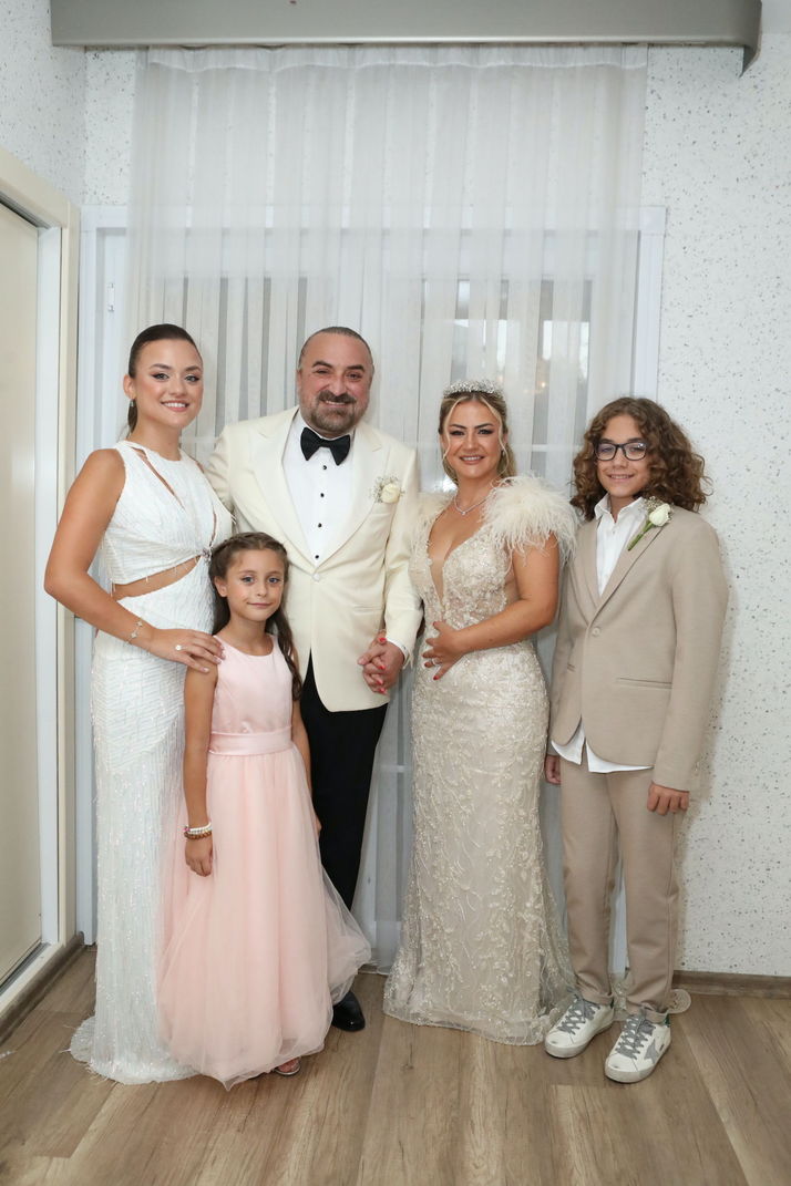 Gülüşü hala içimi ısıtıyor, özlemle saklayacağım anılar