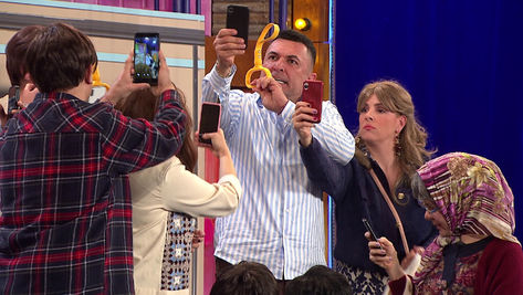 Kahkahalarla dolu, bayram neşesi ekrana yansıyor!