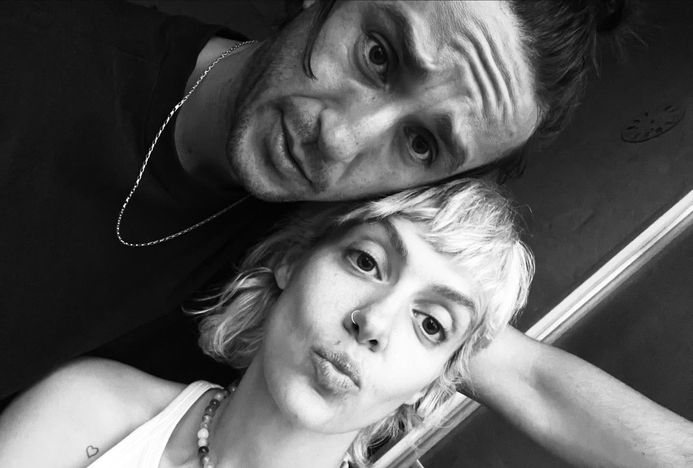 Aşkın izleri, yıllara meydan okuyor, mutluluk daim olsun!