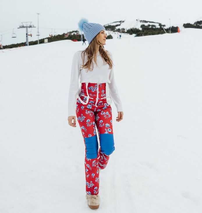 Erzurum'da karla kaplı manzara, ailece mutluluk anları yakalanıyor