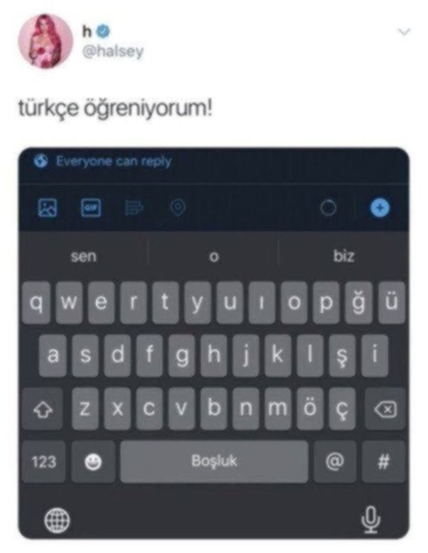 Ailesiyle bayram coşkusunu yaşadı, Türkçe mesajla neşe verdi