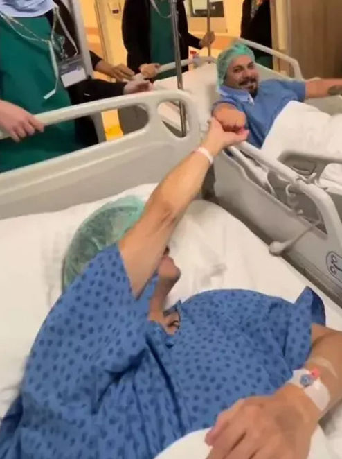 Gülümseme bulaştı, yeni bir başlangıç herkese umut