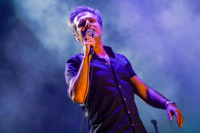 Yıldız parıltısı, cüzdanın ağırlığıyla tezat gösteriyor