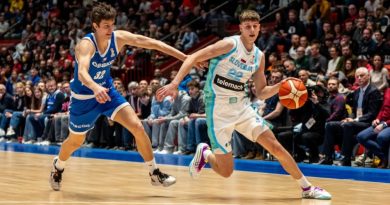 Basketbol şöleni: Slovenya, Çek'i dramatik bir dönüşle yendi!