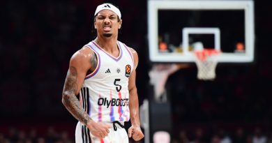 Robinson'un performansı, Paris'e derbi galibiyetini getirdi