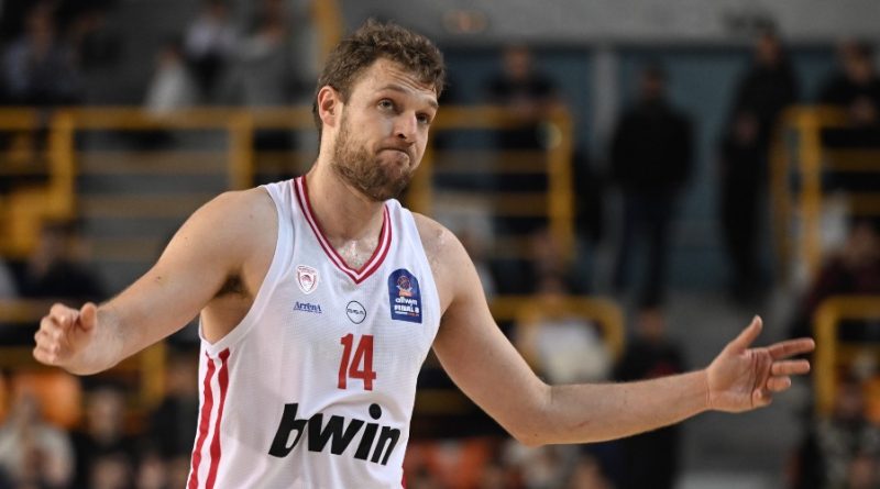 Kilit oyuncular eksik, derbi hazırlığı sıkıntılı başladı