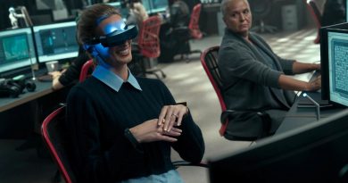 Karanlık şehir, gizemli kahraman, geleceğin ayak sesleri