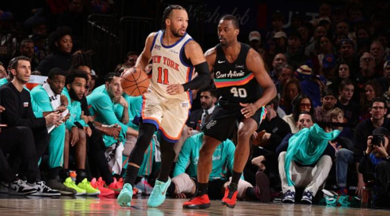 Knicks şoku! Spurs'ün 11 maçlık serisi Knicks tarafından yıkıldı