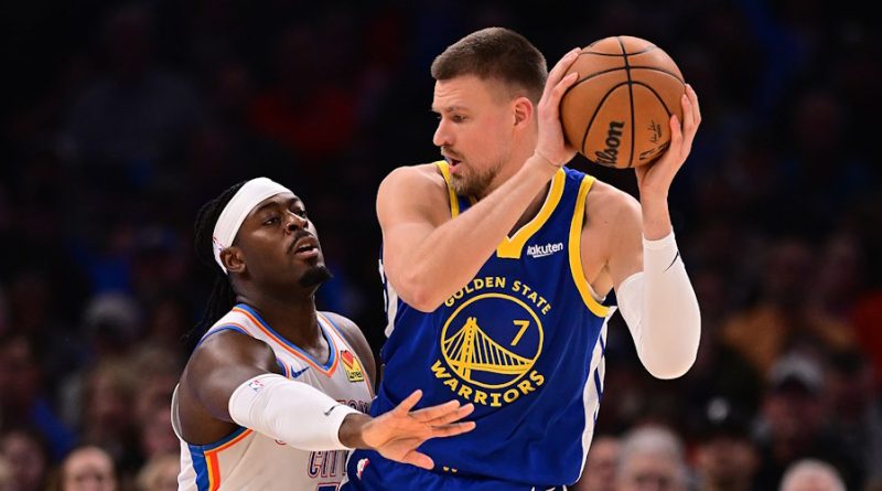 Dev u dönüşü Porzingis ile Warriors'a enerji!