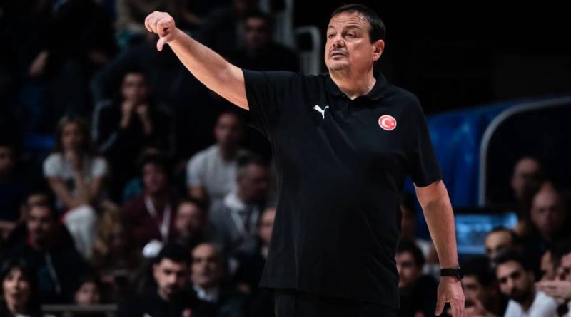 Basketbol coşkusu! Millî takım galip, gururla dolduk