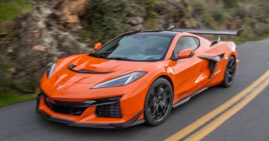 Hibrid güç, Amerikan kası ve rekabetçi fiyat bir araya geldi