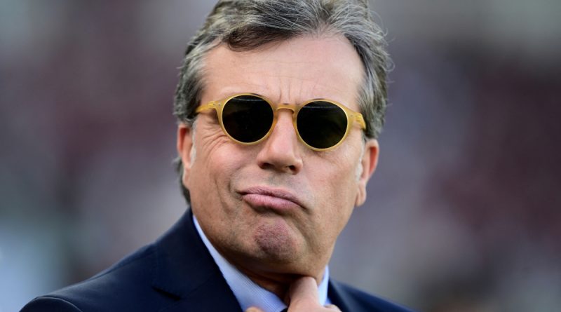 Tottenham'de flaş gelişme, eski yönetici tribündeydi