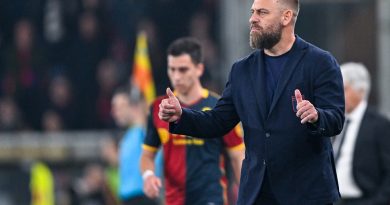 Roma'ya karşı zafer, De Rossi'nin yüzünde kocaman bir gülümseme
