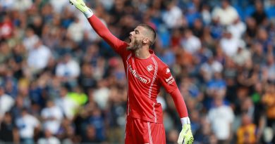 Tecrübe konuşur, genç kaleci ayağa kalksın!