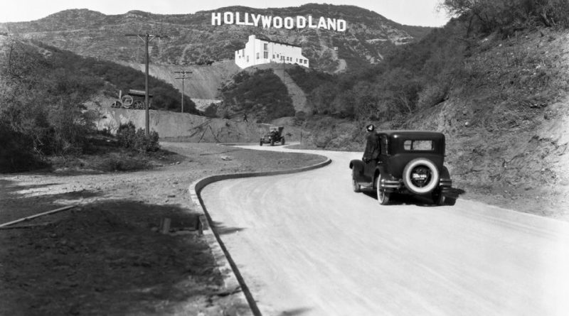 Ekranlar kapanıyor, ışıklar sönerken Hollywood'da ne oluyor?