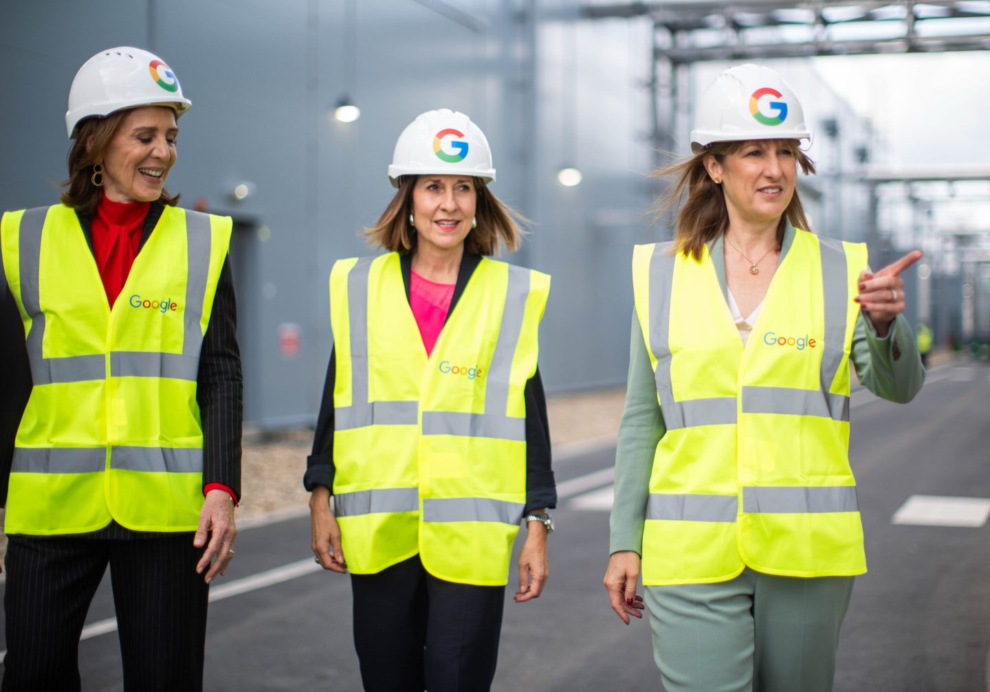 Yapay zeka, borç ve dev şirketler: Gelecek böyle mi şekilleniyor?