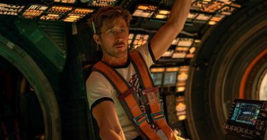 Derin uzayda kahkaha ve umut yeşeriyor