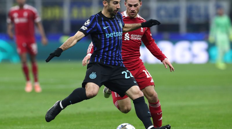 Savunmada yeni yüzler, Mkhitaryan kalacak mı?