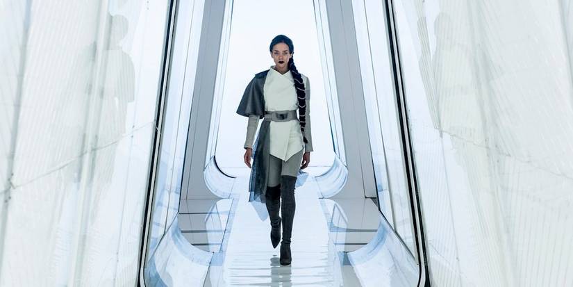 Uzayın derinliklerinde, riskli görevler ve karanlık sırlar